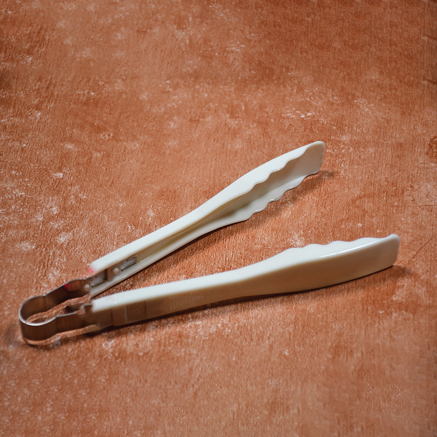 2949 Plastic Handle Tong Bread Clamps Kitchen Tongs Cooking Tongs. 2949 Plastic Handle Tong Bread Clamps Kitchen Tongs Cooking Tongs.